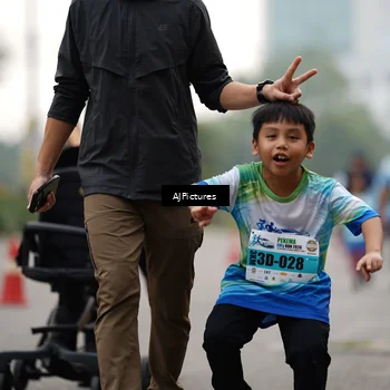 Runner Photo 7343188
