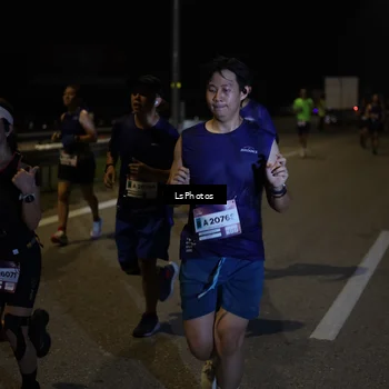 Runner Photo 7343193