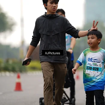Runner Photo 7343197