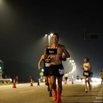 Runner Photo 7343200