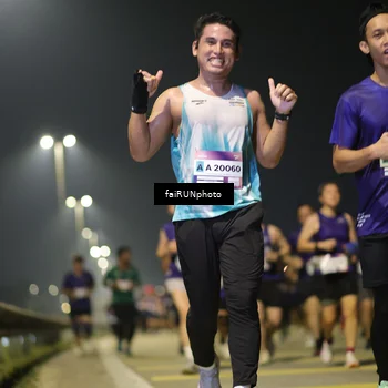 Runner Photo 7343210