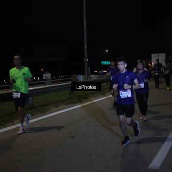 Runner Photo 7343231