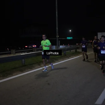 Runner Photo 7343233