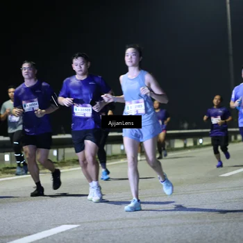 Runner Photo 7343241