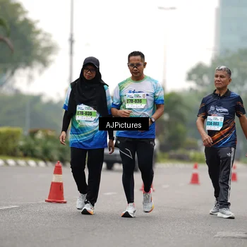 Runner Photo 7343277