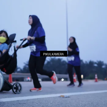 Runner Photo 7343288