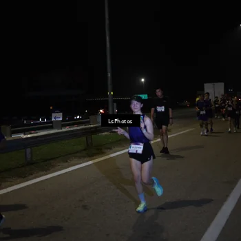 Runner Photo 7343300