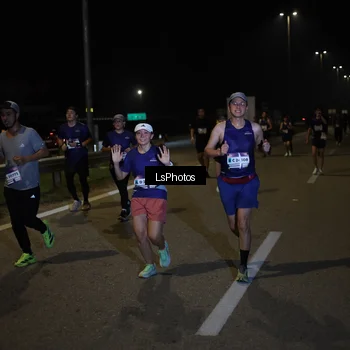 Runner Photo 7343305