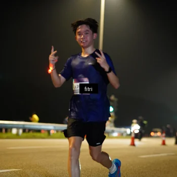 Runner Photo 7343353