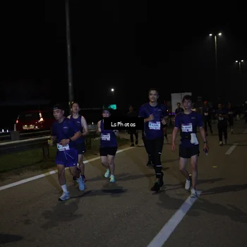 Runner Photo 7343376