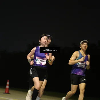 Runner Photo 7343395