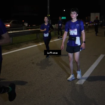 Runner Photo 7343396