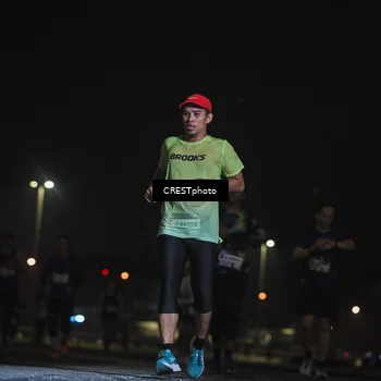 Runner Photo 7343402
