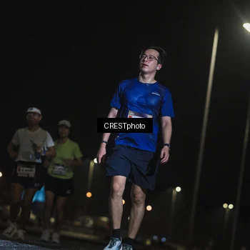 Runner Photo 7343416