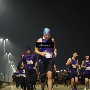 Runner Photo 7343444