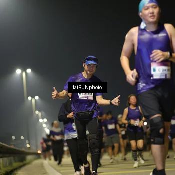 Runner Photo 7343456