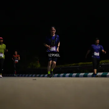 Runner Photo 7343457