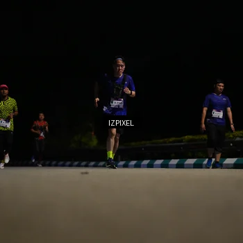 Runner Photo 7343465