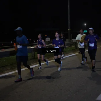 Runner Photo 7343471