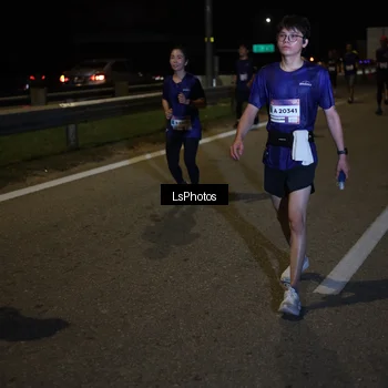 Runner Photo 7343501