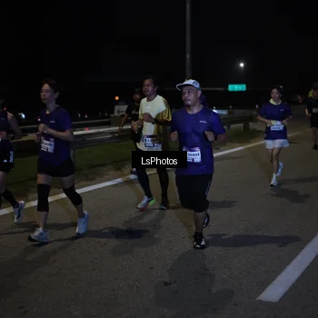 Runner Photo 7343502
