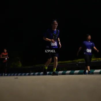 Runner Photo 7343504