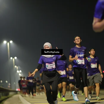Runner Photo 7343511