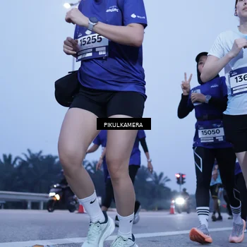 Runner Photo 7343519
