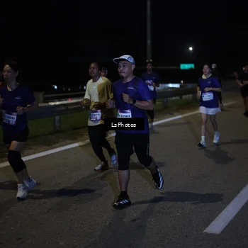 Runner Photo 7343523