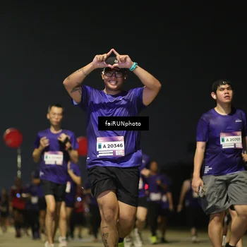Runner Photo 7343539
