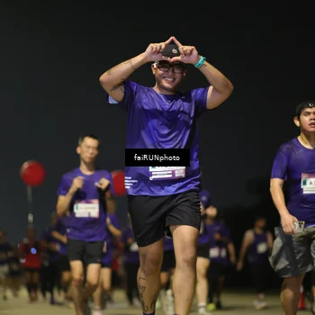 Runner Photo 7343548