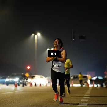 Runner Photo 7343572