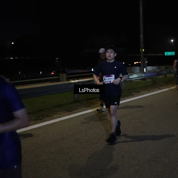 Runner Photo 7343574