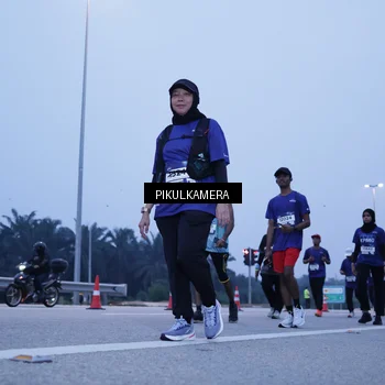 Runner Photo 7343576