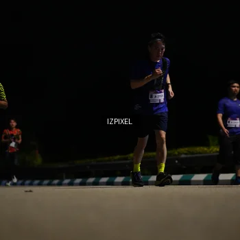 Runner Photo 7343591