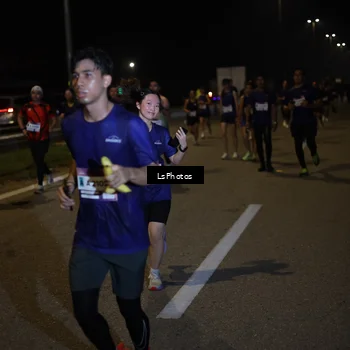 Runner Photo 7343598