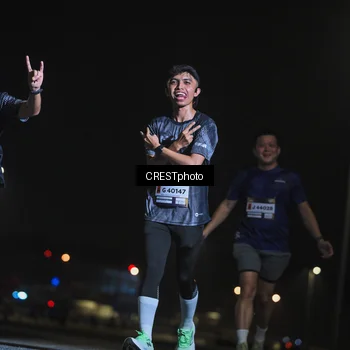 Runner Photo 7343611