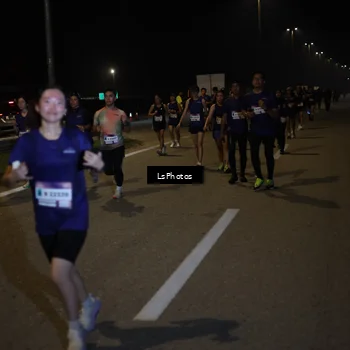 Runner Photo 7343613