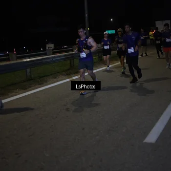 Runner Photo 7343616