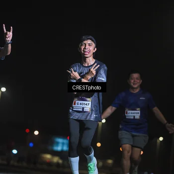 Runner Photo 7343624