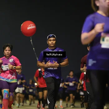 Runner Photo 7343637
