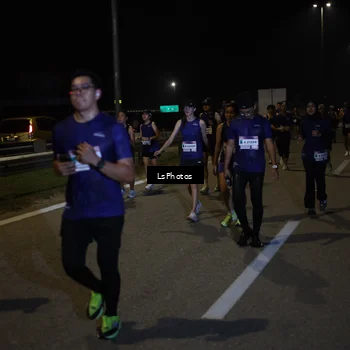 Runner Photo 7343643
