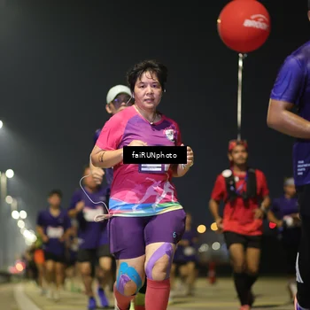 Runner Photo 7343644