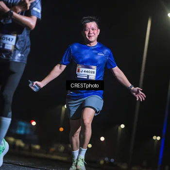 Runner Photo 7343650