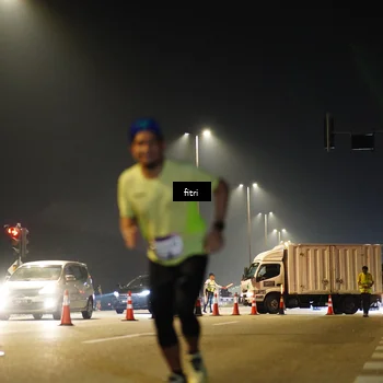 Runner Photo 7343651