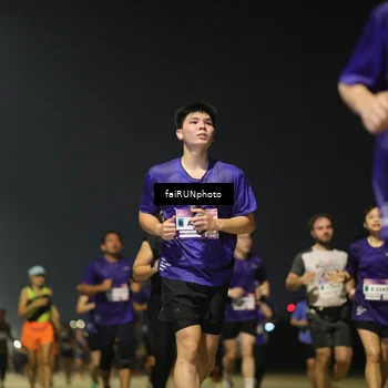 Runner Photo 7343703