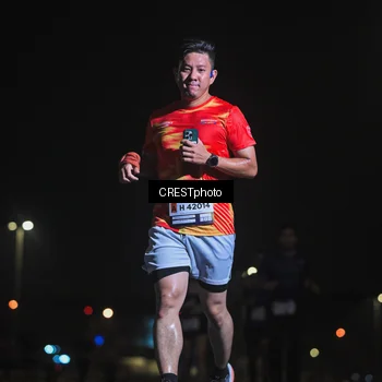 Runner Photo 7343705