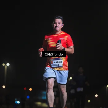 Runner Photo 7343713