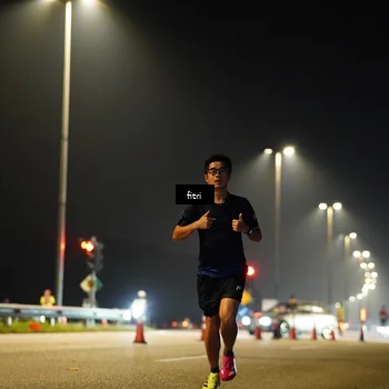 Runner Photo 7343719