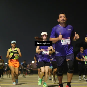 Runner Photo 7343728